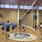 Fotografia z meczu pomiędzy Jednostką Wojskową i UKS Kusy Dolsk