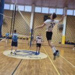 Fotografia z meczu pomiędzy Jednostką Wojskową i UKS Kusy Dolsk